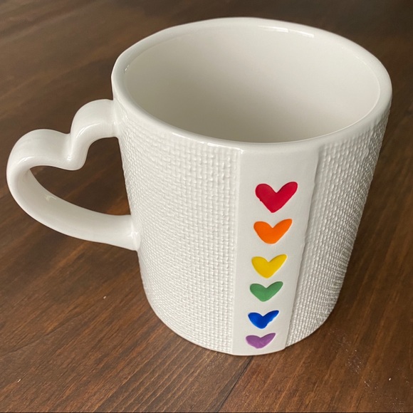 Lang by Design Group Other - Rainbow Hearts Mug (Lang) ❤️🧡💛💚💙💜